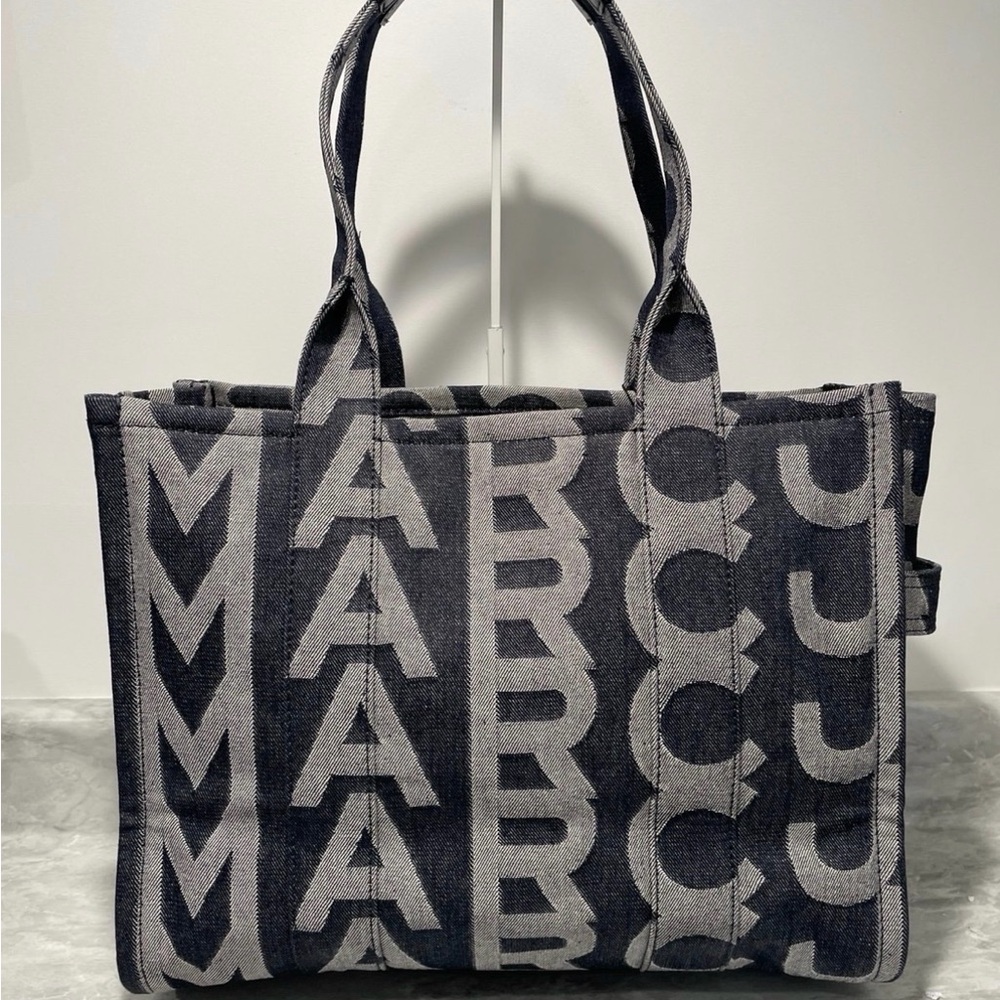 ❌❌SOLD❌❌Marc Jacobs Denim Large The Tote Bag